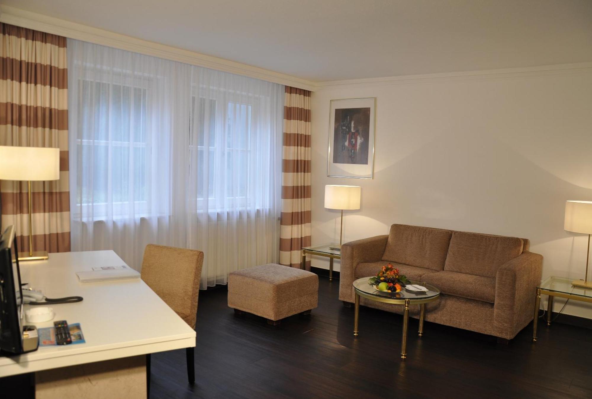 Relexa Waldhotel Schatten Stuttgart Værelse billede