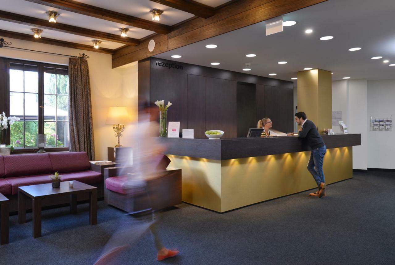 Relexa Waldhotel Schatten Stuttgart Eksteriør billede